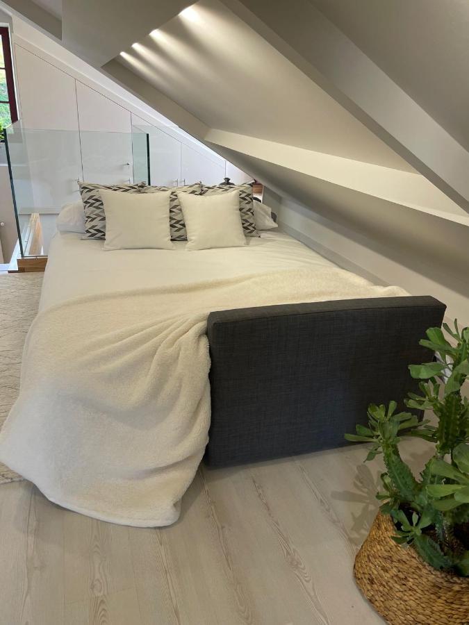 Atico Tipo Loft En San Sadurnino. Apartment Exterior foto